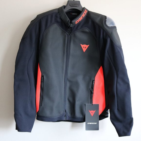 Dainese Intrepida perforated leather jacket - Picture 2 of 16